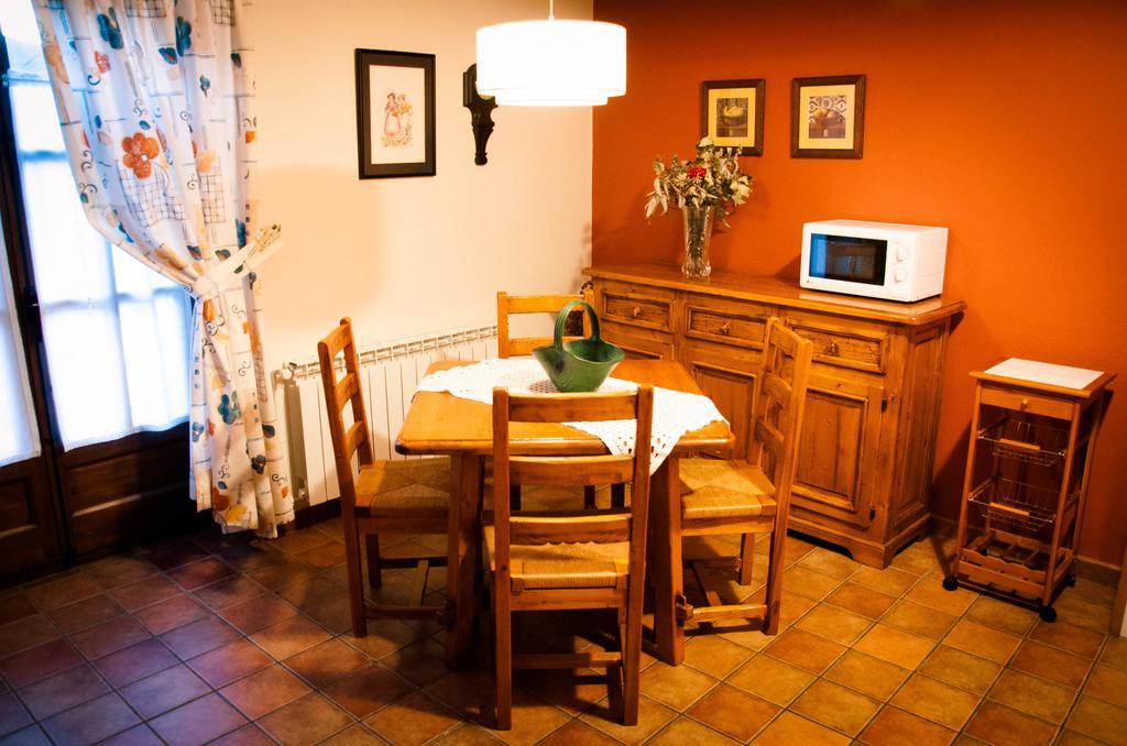 Sisquet Apartaments Erillavall Camera foto