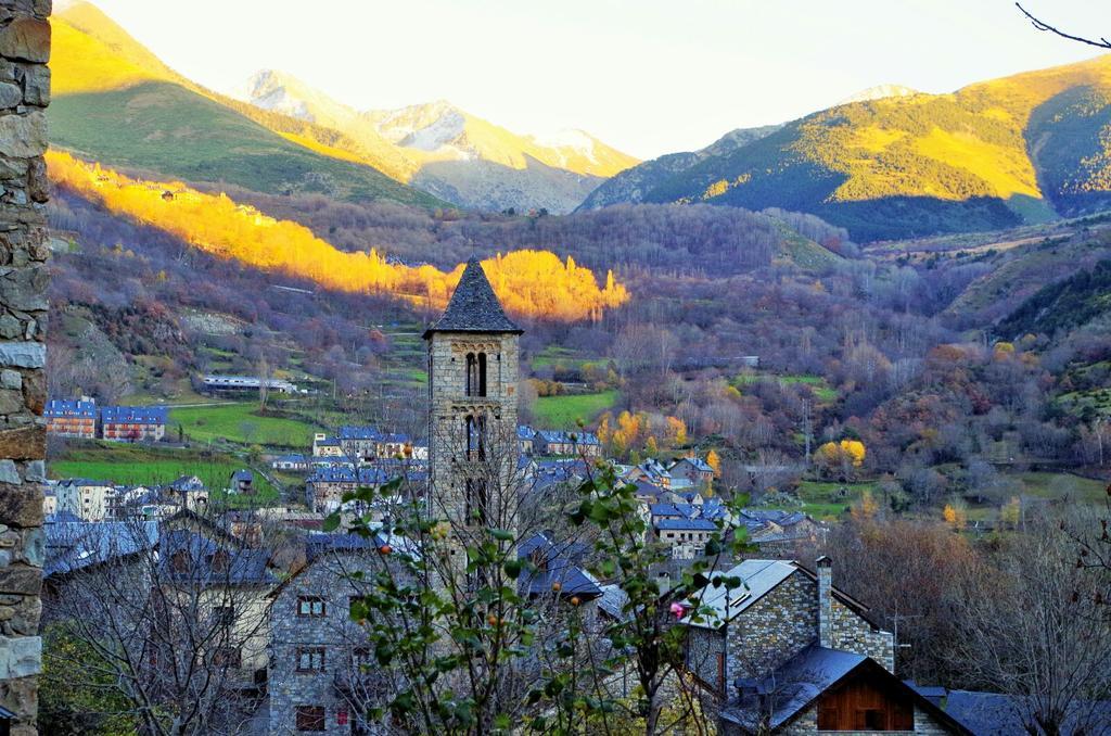 Sisquet Apartaments Erillavall Esterno foto