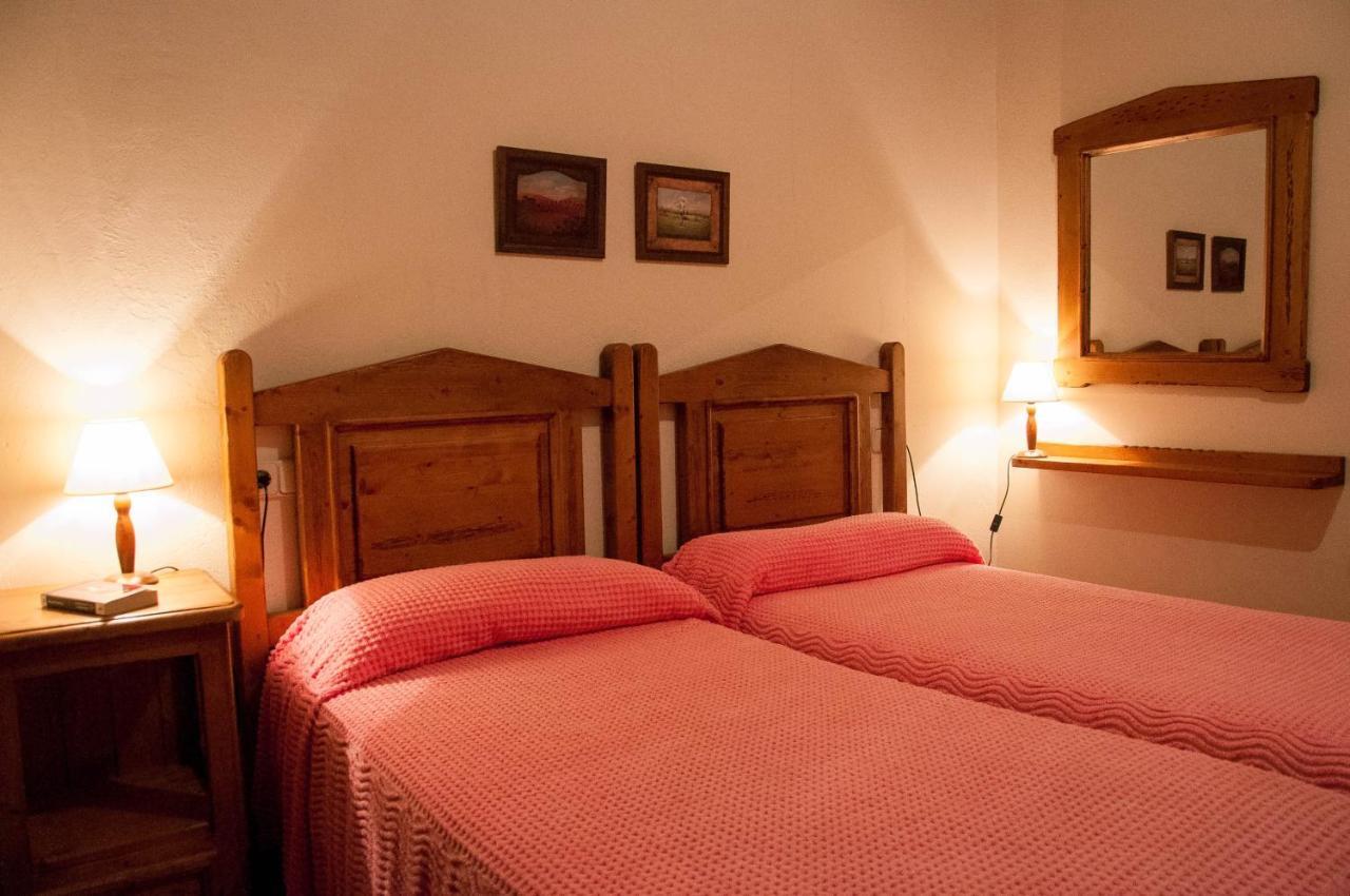 Sisquet Apartaments Erillavall Esterno foto